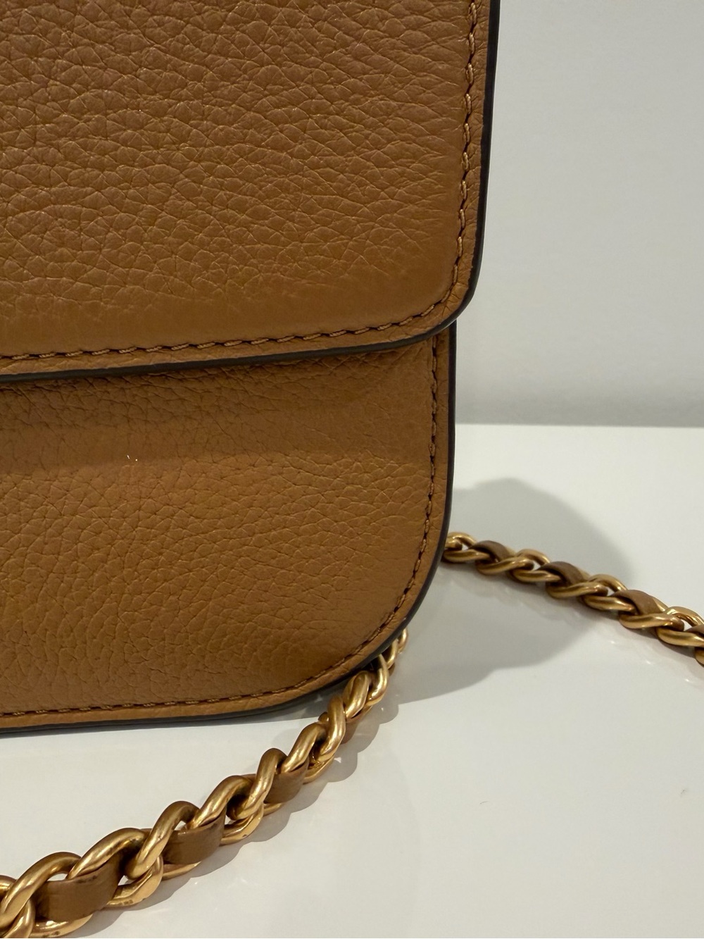 Tory Burch Pebbled Leather Crossbody in Cognac Brown with Gold Logo - Picture 9 of 13